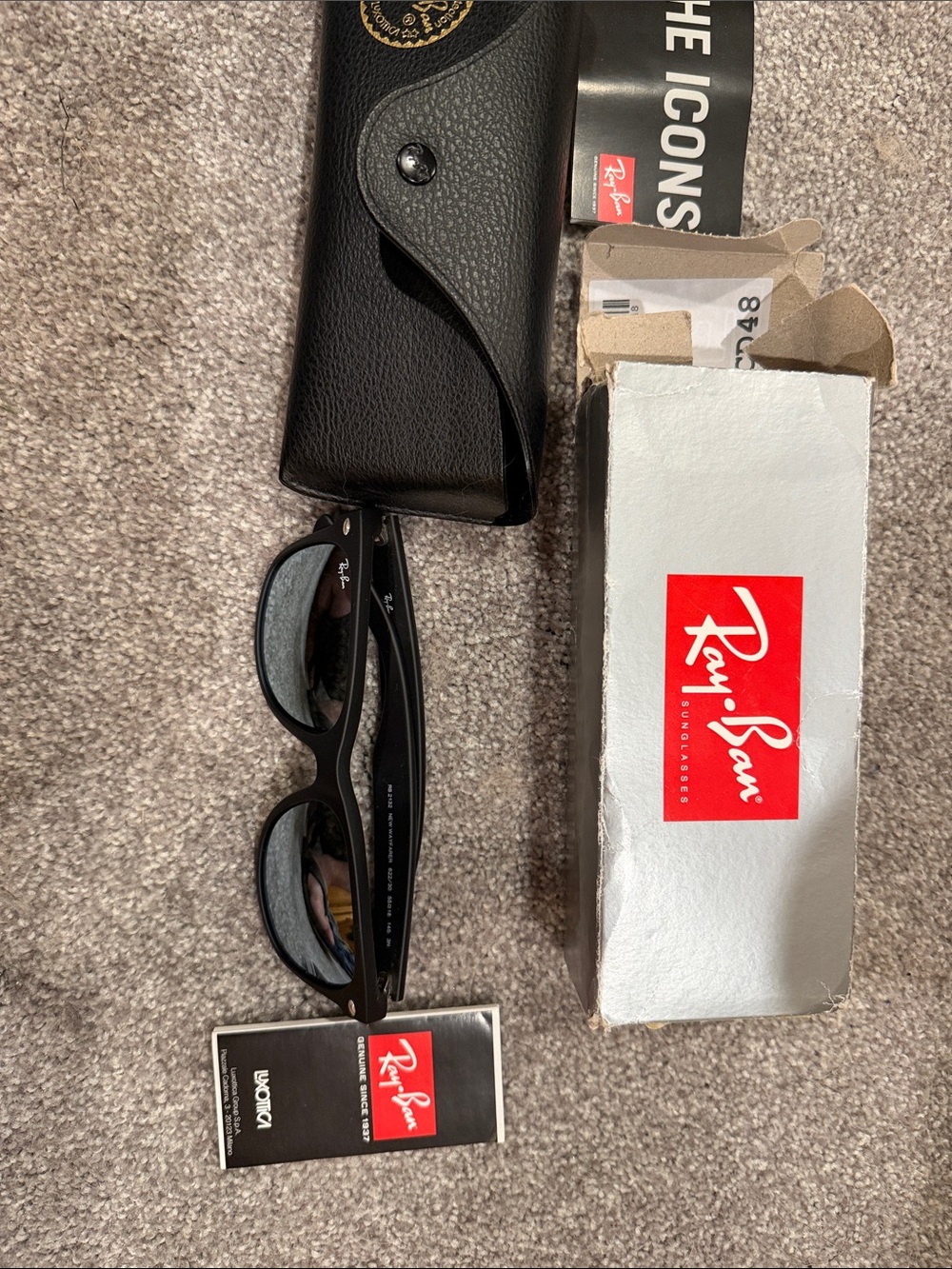 Ray-Ban Black Sunglasses with Dark Lenses